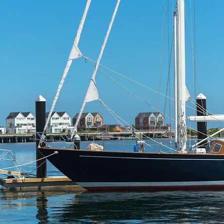 Apartment Ocean Love- Eg, Terrasse, Ostseeblick, Kamin